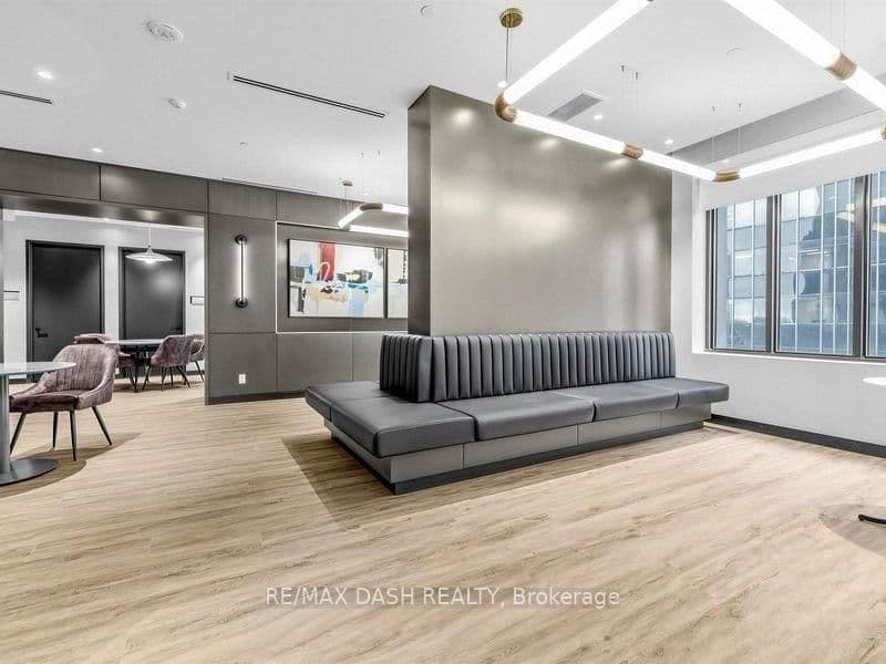 20 Soudan Avenue, Unit 1501 thumbnail 19