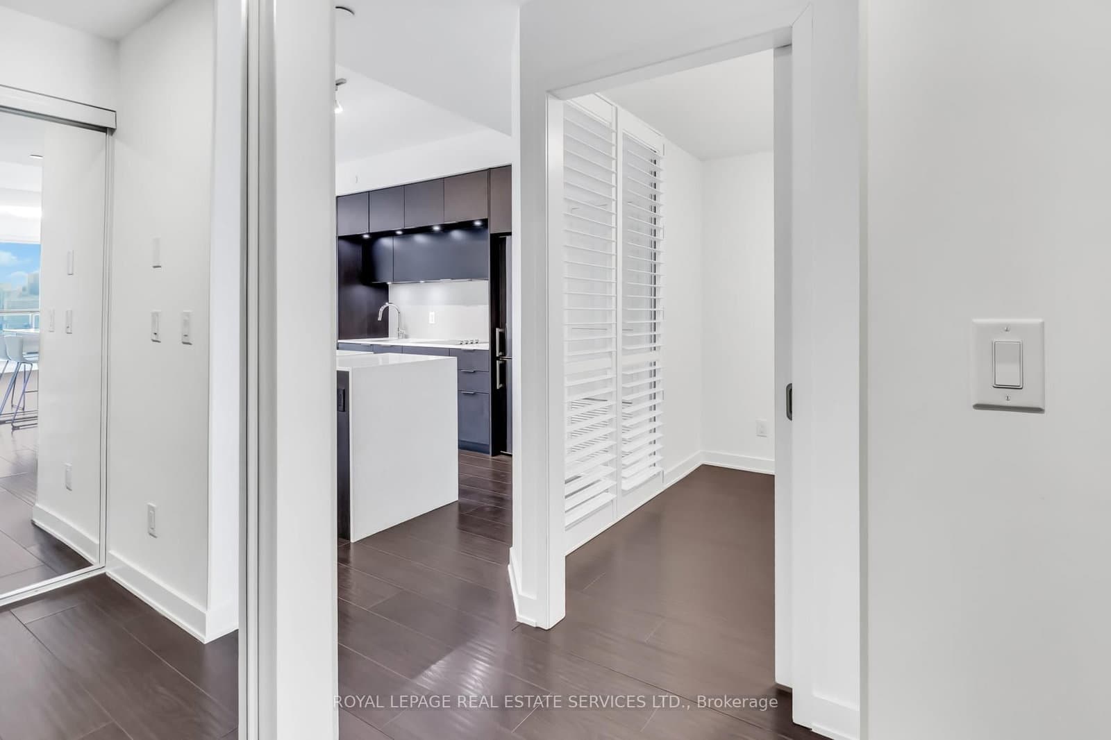 55 Regent Park Boulevard, Unit 2607 thumbnail 18