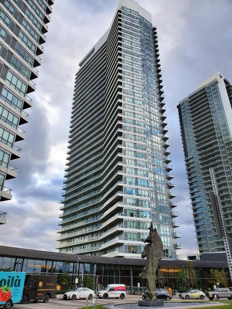 115 McMahon Drive, Unit 1710 thumbnail 2