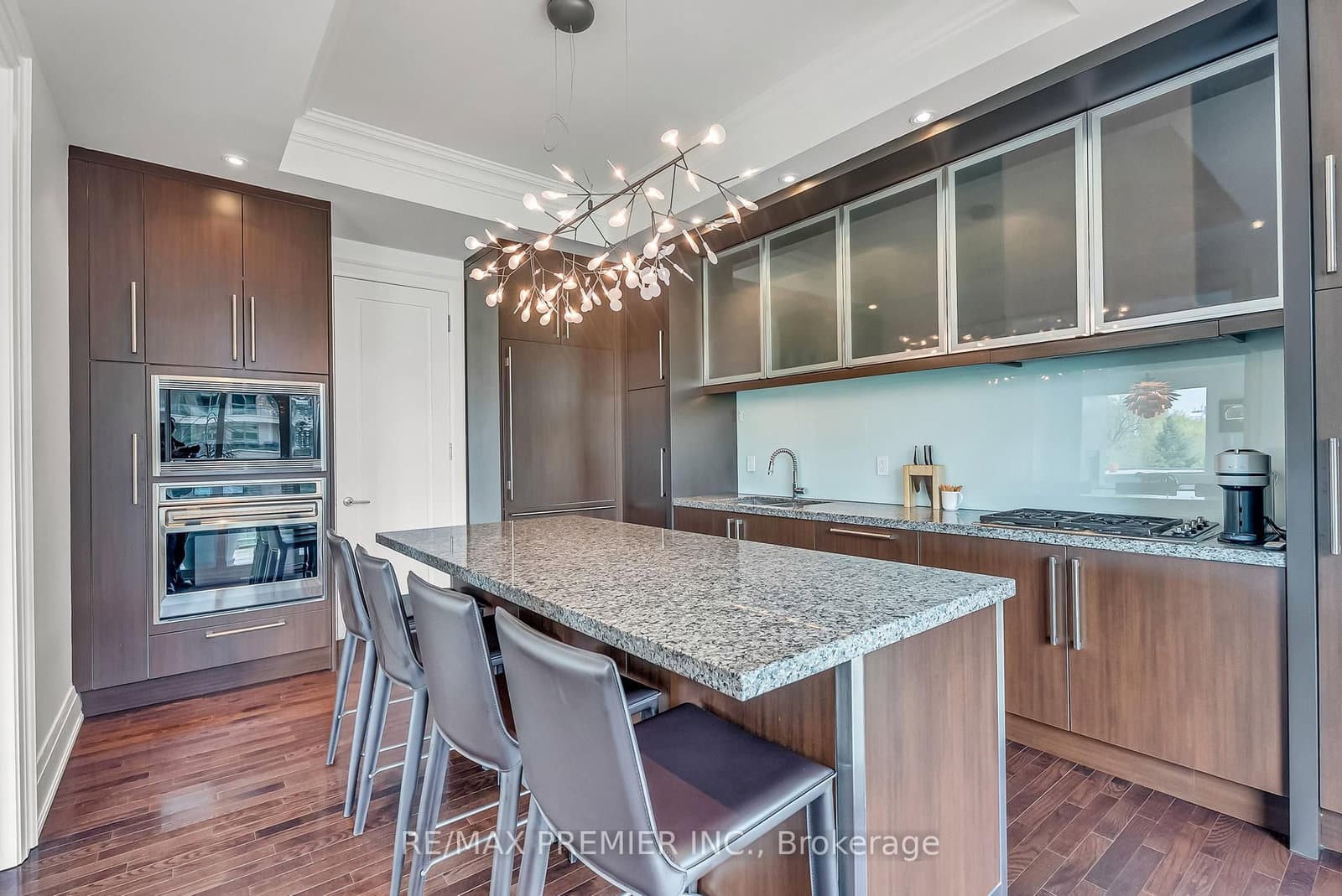 80 Yorkville Avenue, Unit 502 thumbnail 20