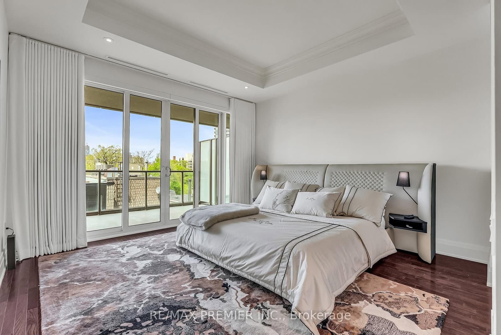80 Yorkville Avenue, Unit 502 thumbnail 25