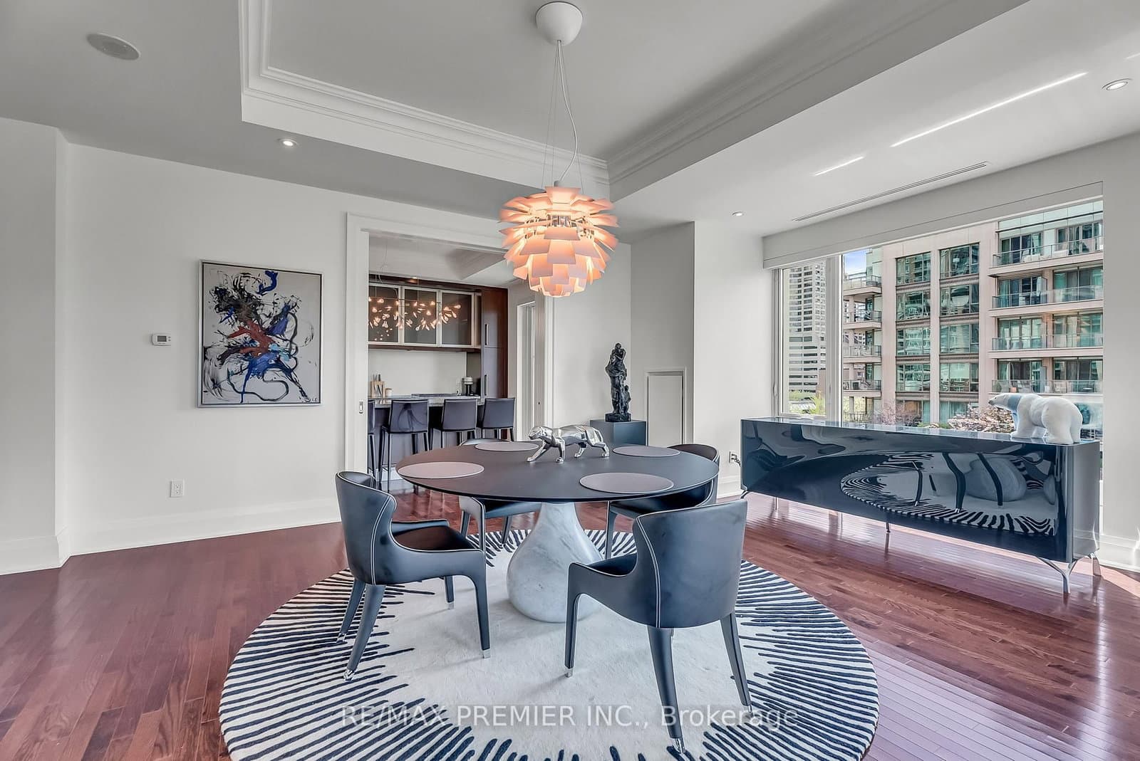 80 Yorkville Avenue, Unit 502 thumbnail 9