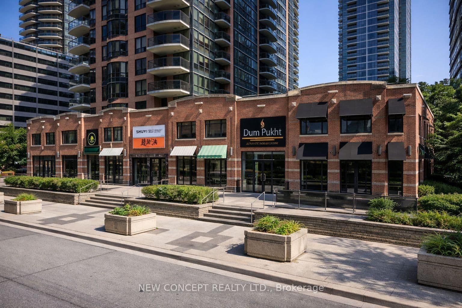 35 Sheppard Avenue E thumbnail 2