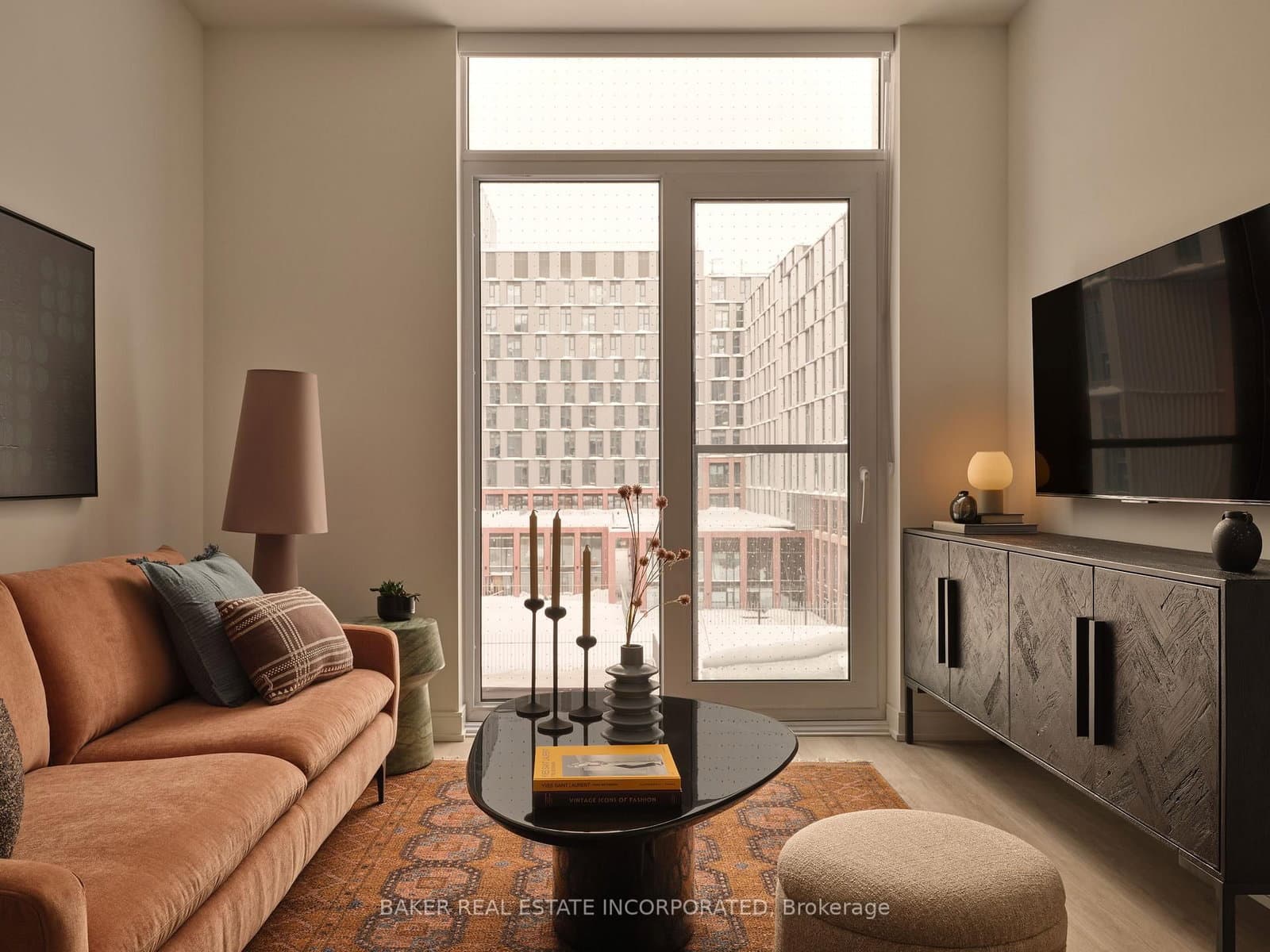 65 Trinity Street, Unit 931 thumbnail 14