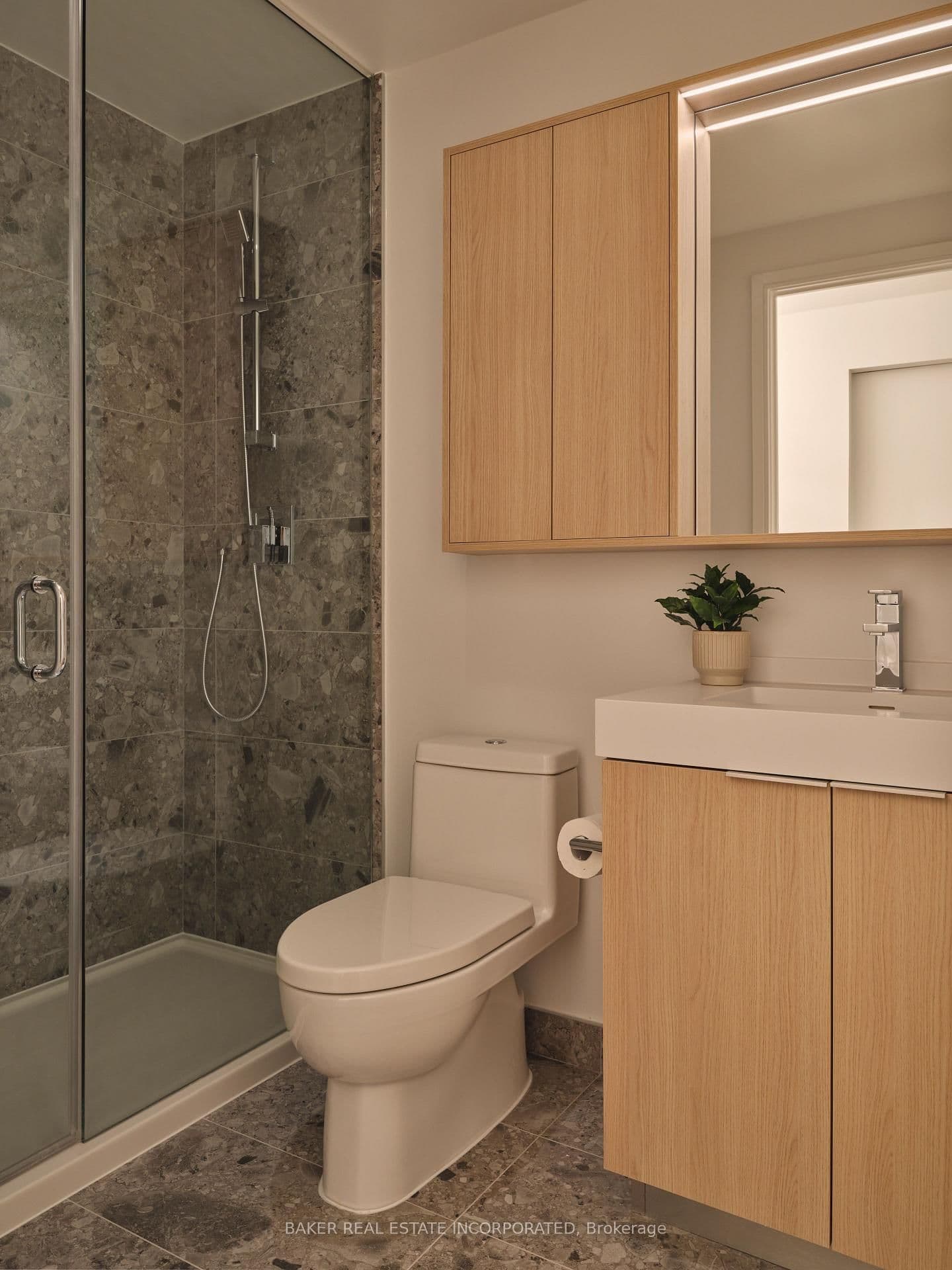 65 Trinity Street, Unit 931 thumbnail 20