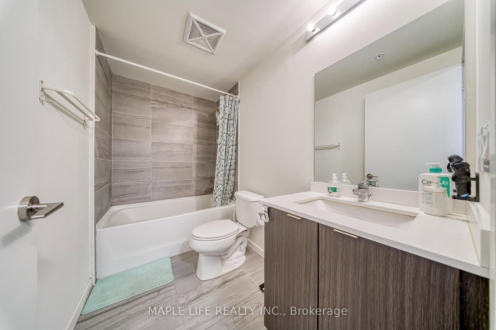 3237 Bayview Avenue, Unit 804 thumbnail 12