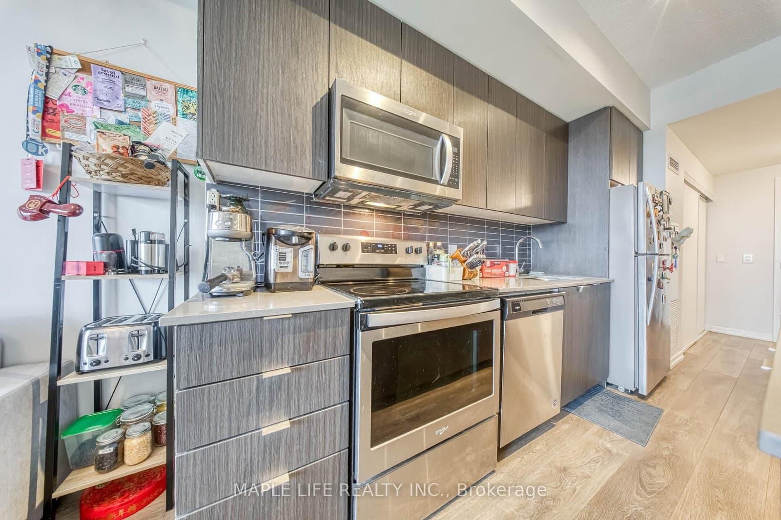 3237 Bayview Avenue, Unit 804 thumbnail 14