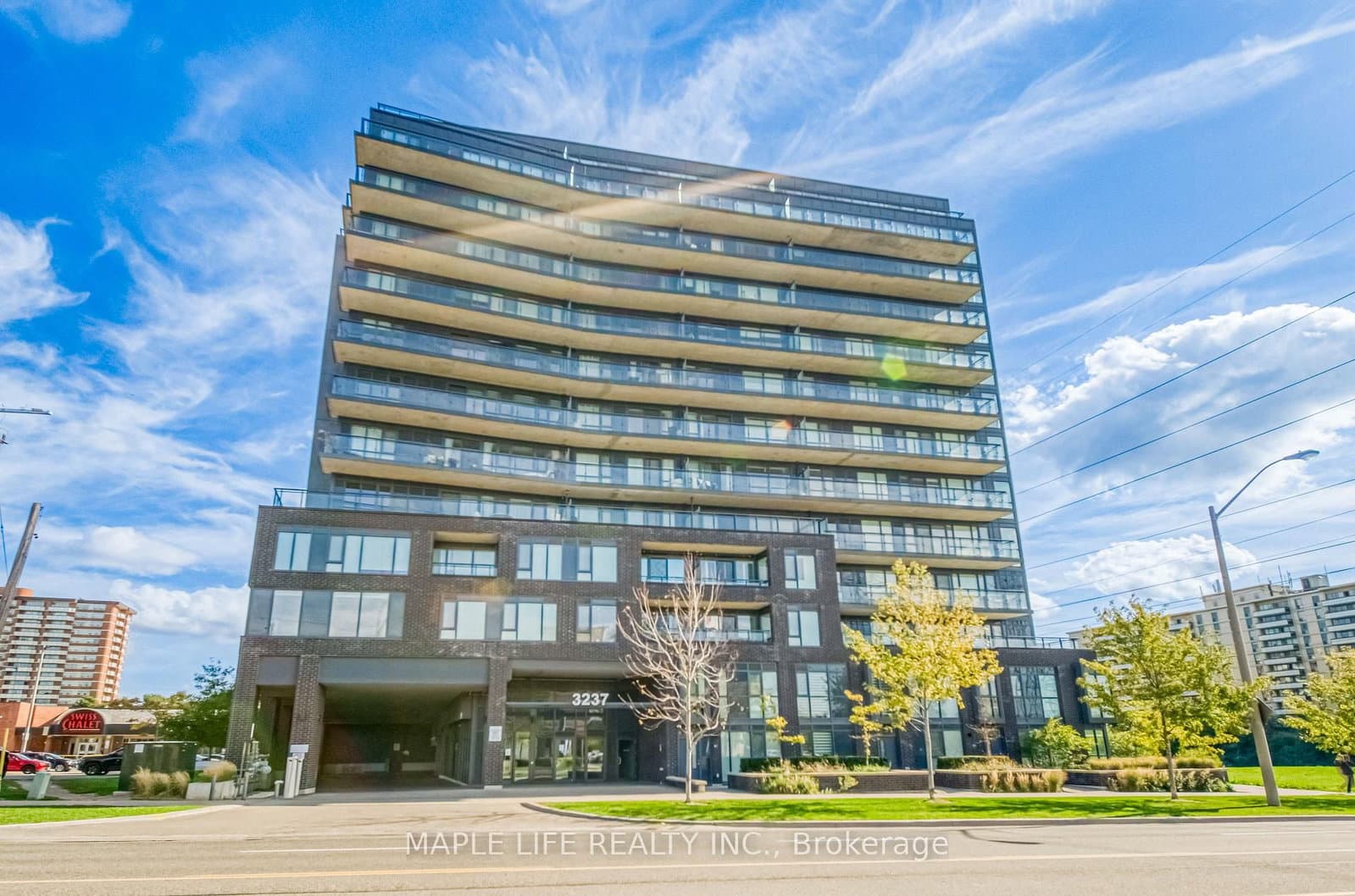 3237 Bayview Avenue, Unit 804 thumbnail 2