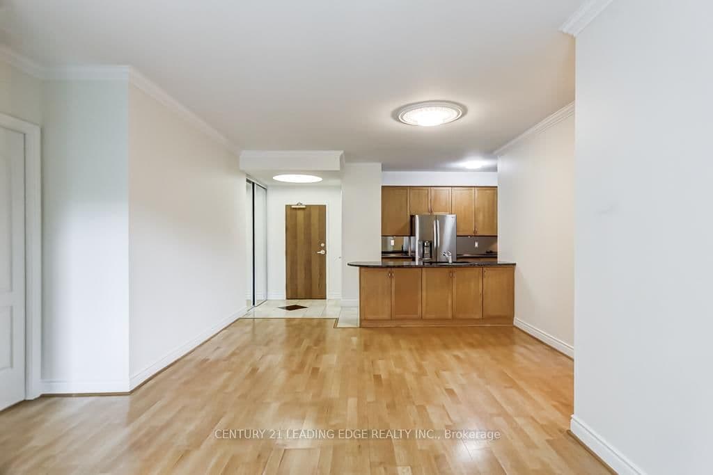 11 William Carson Crescent, Unit 308 thumbnail 13
