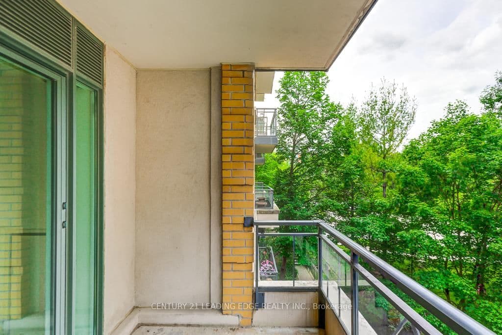 11 William Carson Crescent, Unit 308 thumbnail 24