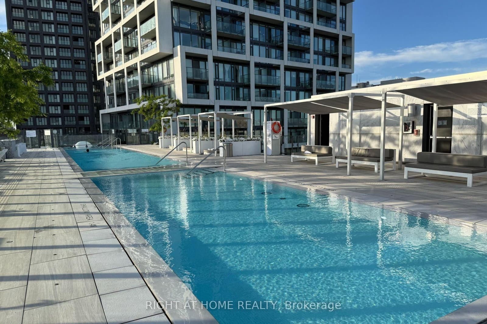 5 Soudan Avenue, Unit 2004 thumbnail 18