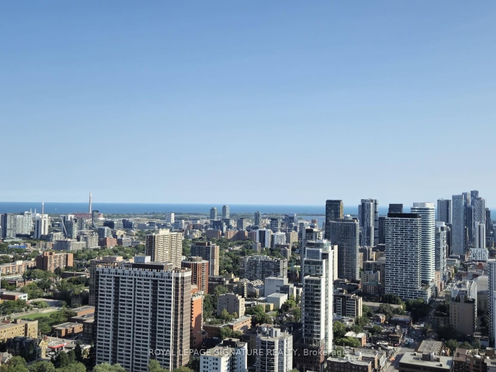 55 Charles Street E, Unit 4002 thumbnail 17