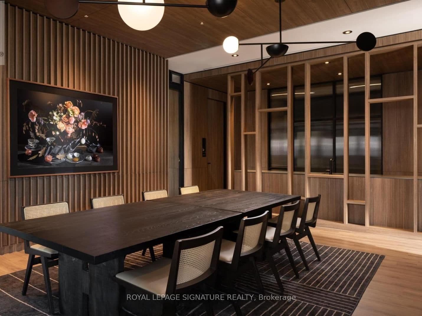 55 Charles Street E, Unit 4002 thumbnail 5