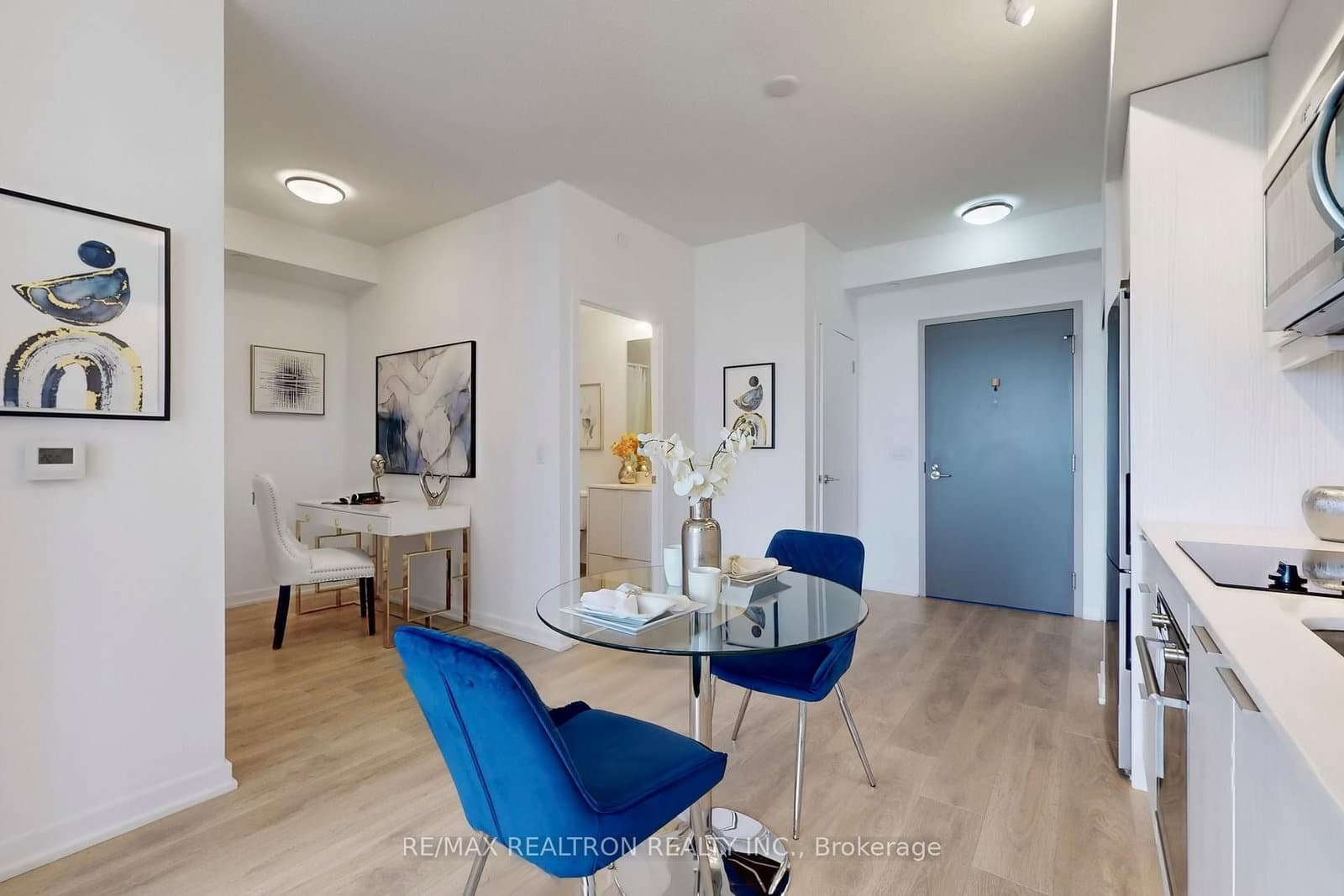 36 Forest Manor Road, Unit 1102 thumbnail 12