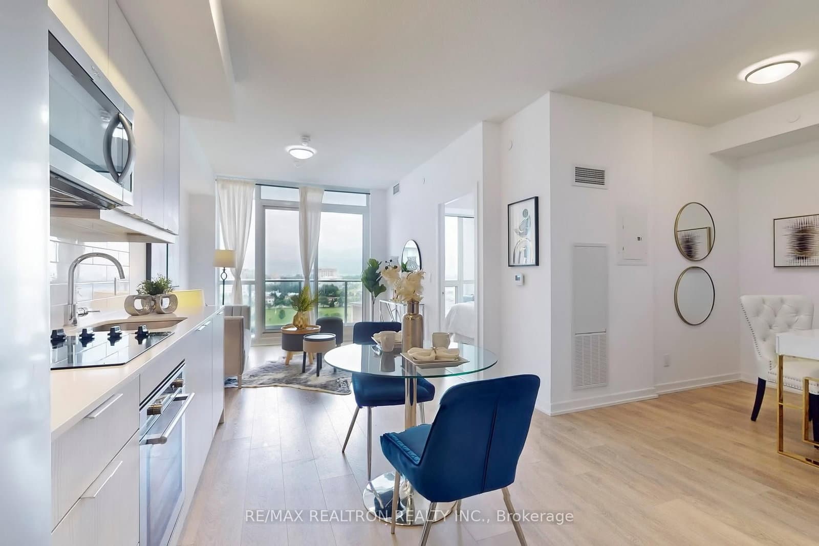 36 Forest Manor Road, Unit 1102 thumbnail 13