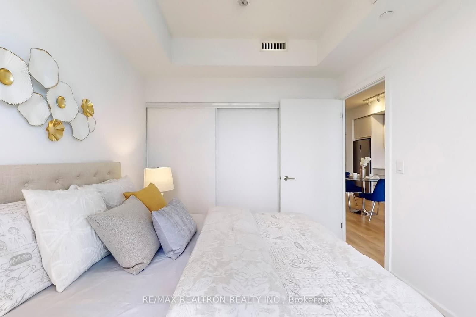 36 Forest Manor Road, Unit 1102 thumbnail 23
