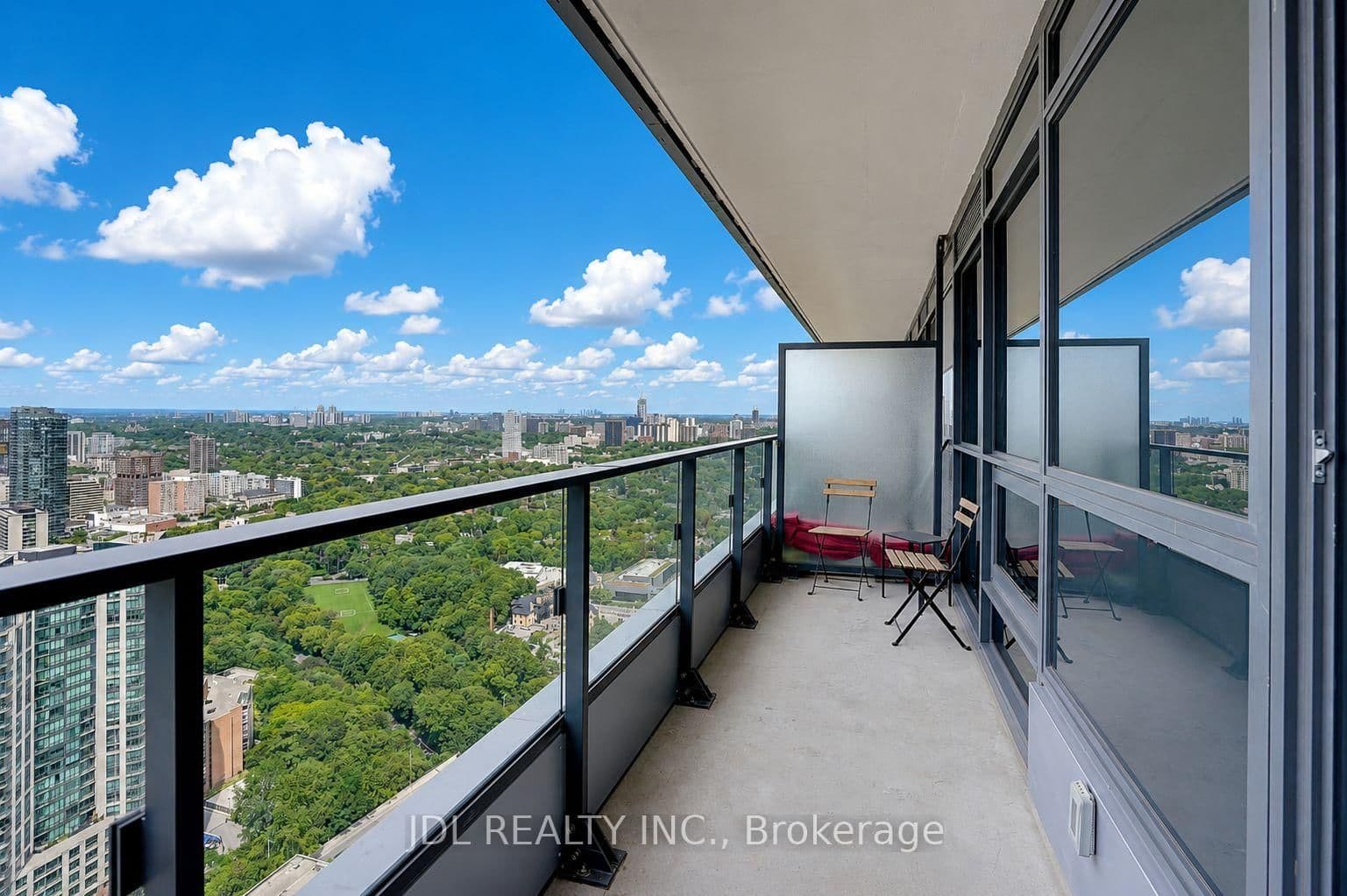 395 Bloor Street E, Unit 3902 thumbnail 39