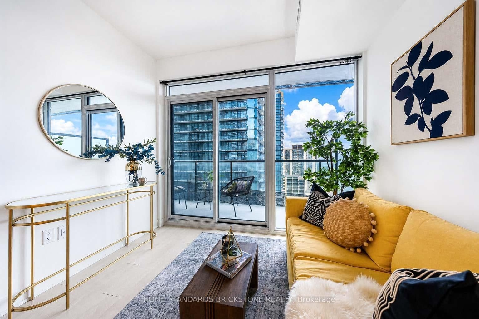 117 Broadway Avenue, Unit 1705 thumbnail 12