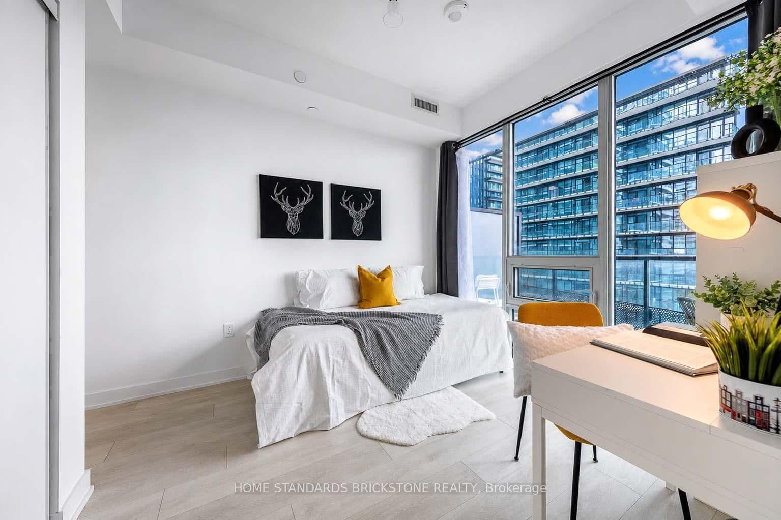 117 Broadway Avenue, Unit 1705 thumbnail 16