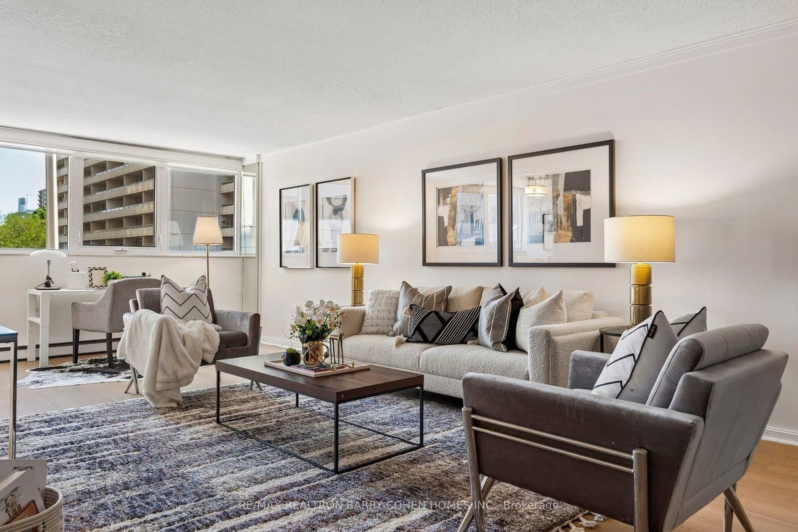 360 Bloor Street E, Unit 301 thumbnail 11