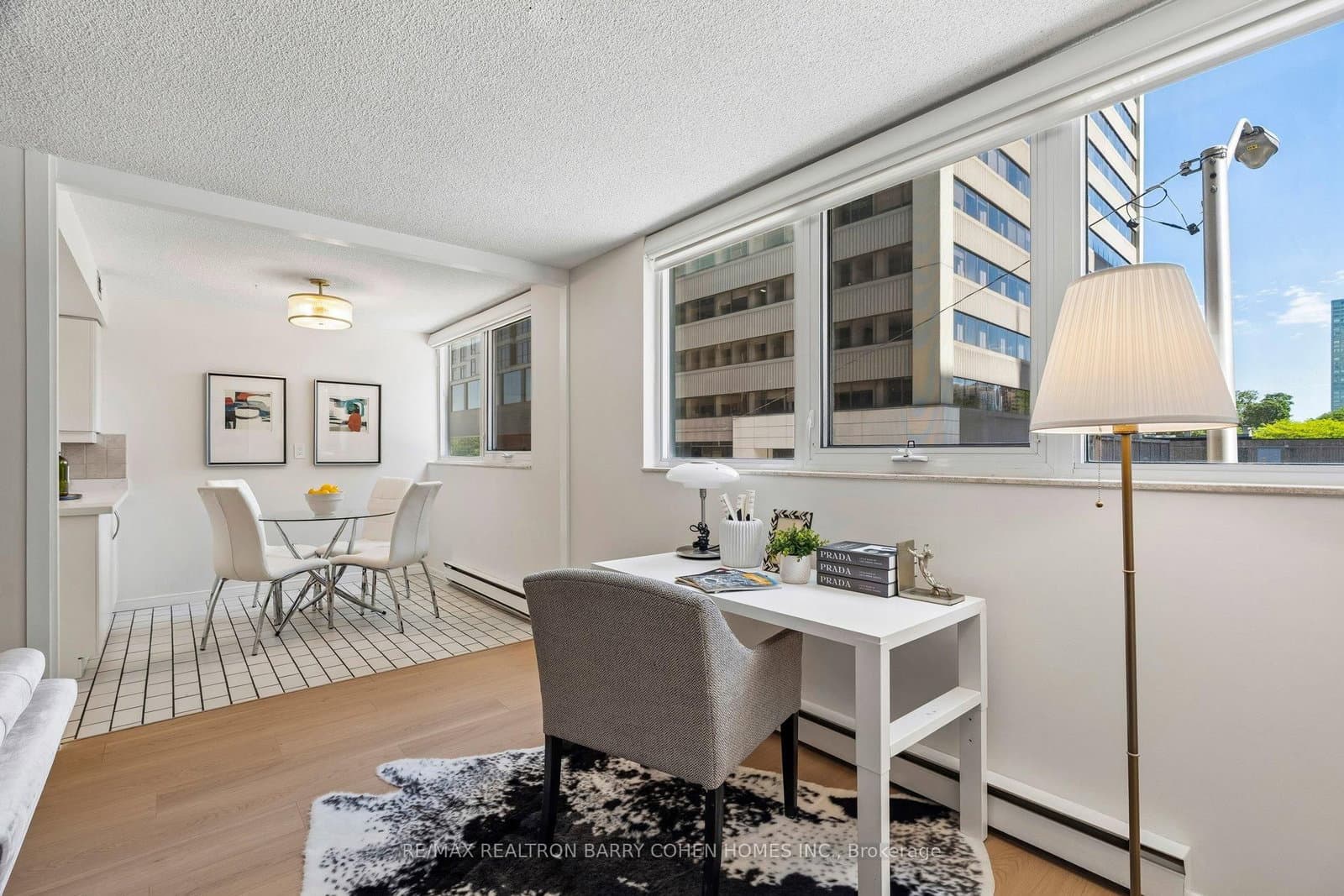 360 Bloor Street E, Unit 301 thumbnail 16