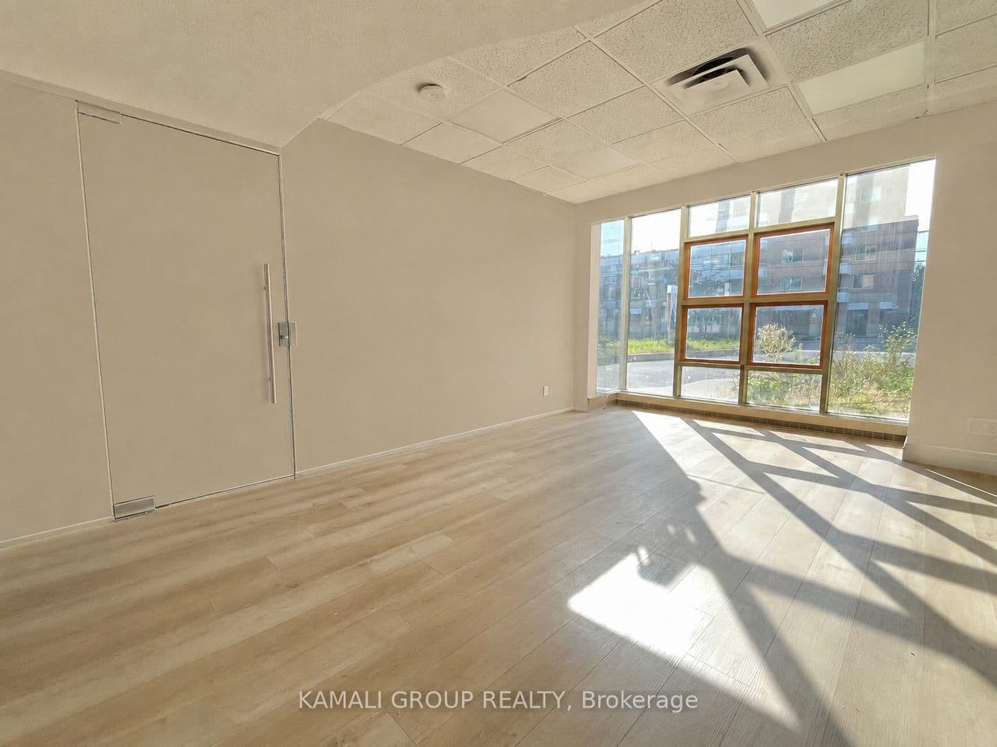 30 Drewry Avenue, Unit 101 thumbnail 4