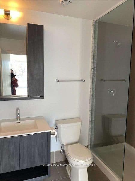 99 The Donway Road W, Unit 209 thumbnail 9