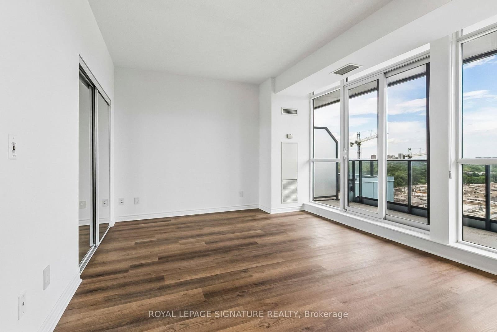 2885 Bayview Avenue, Unit 923 thumbnail 5