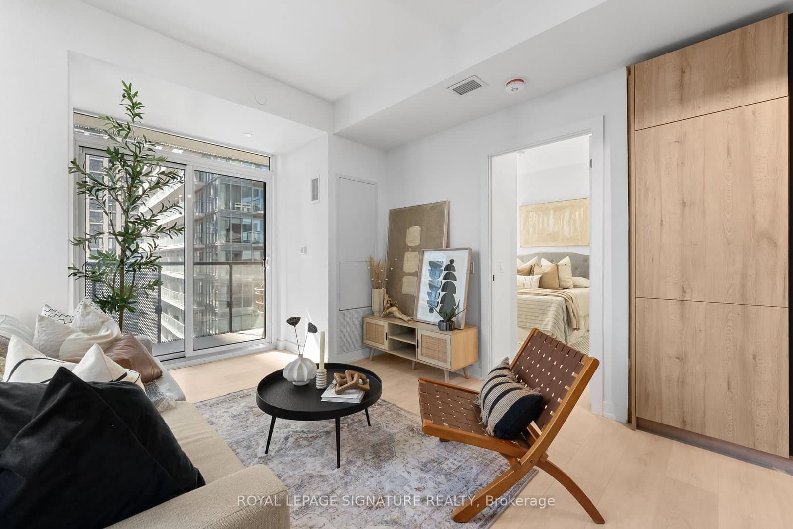 #3102 - 117 Broadway Avenue