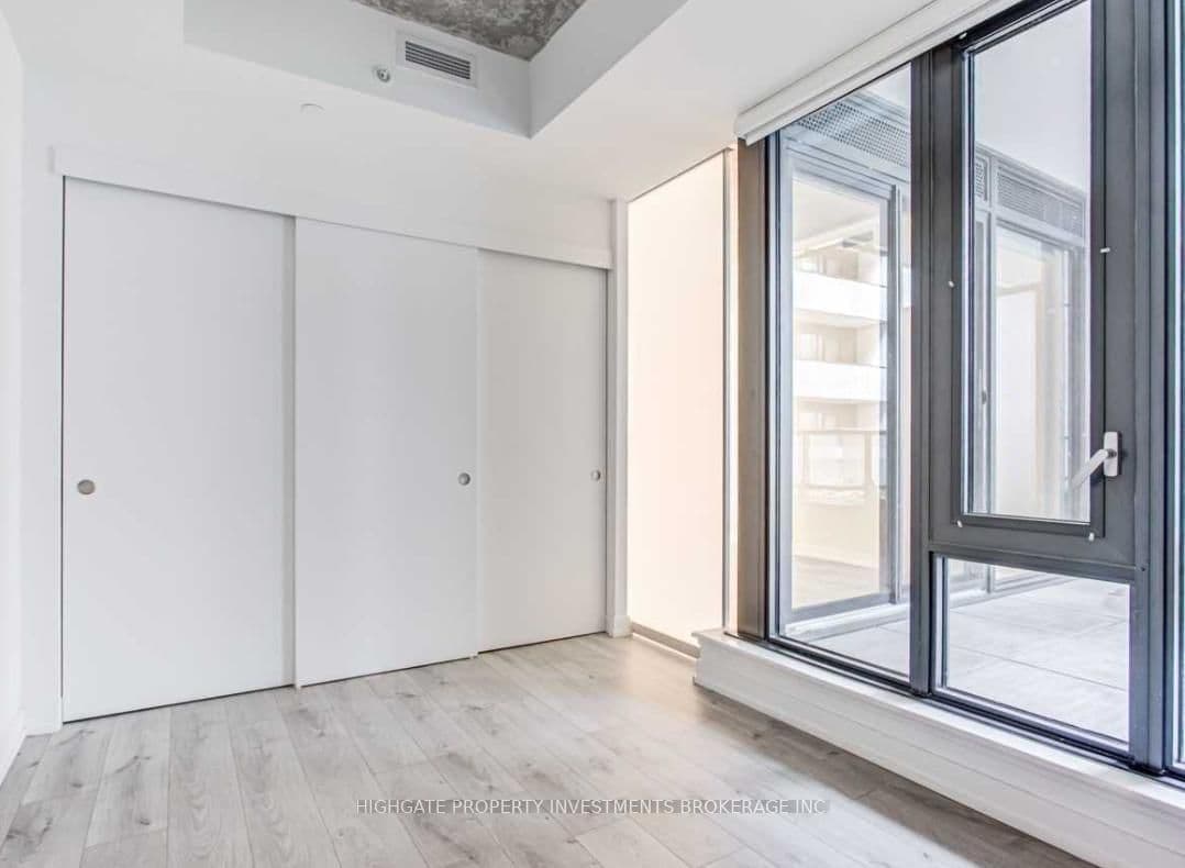 161 Roehampton Avenue, Unit 228 thumbnail 14