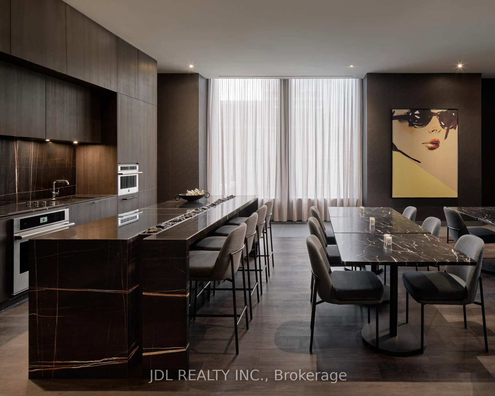 11 Yorkville Avenue, Unit 1110 thumbnail 23
