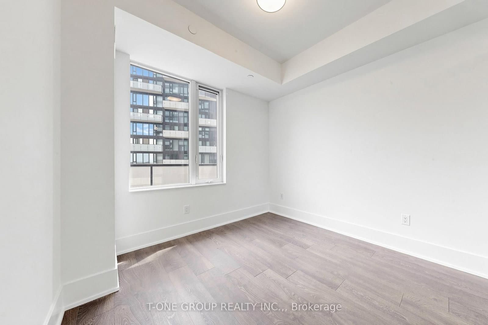 470 Front Street W, Unit 1708 thumbnail 20