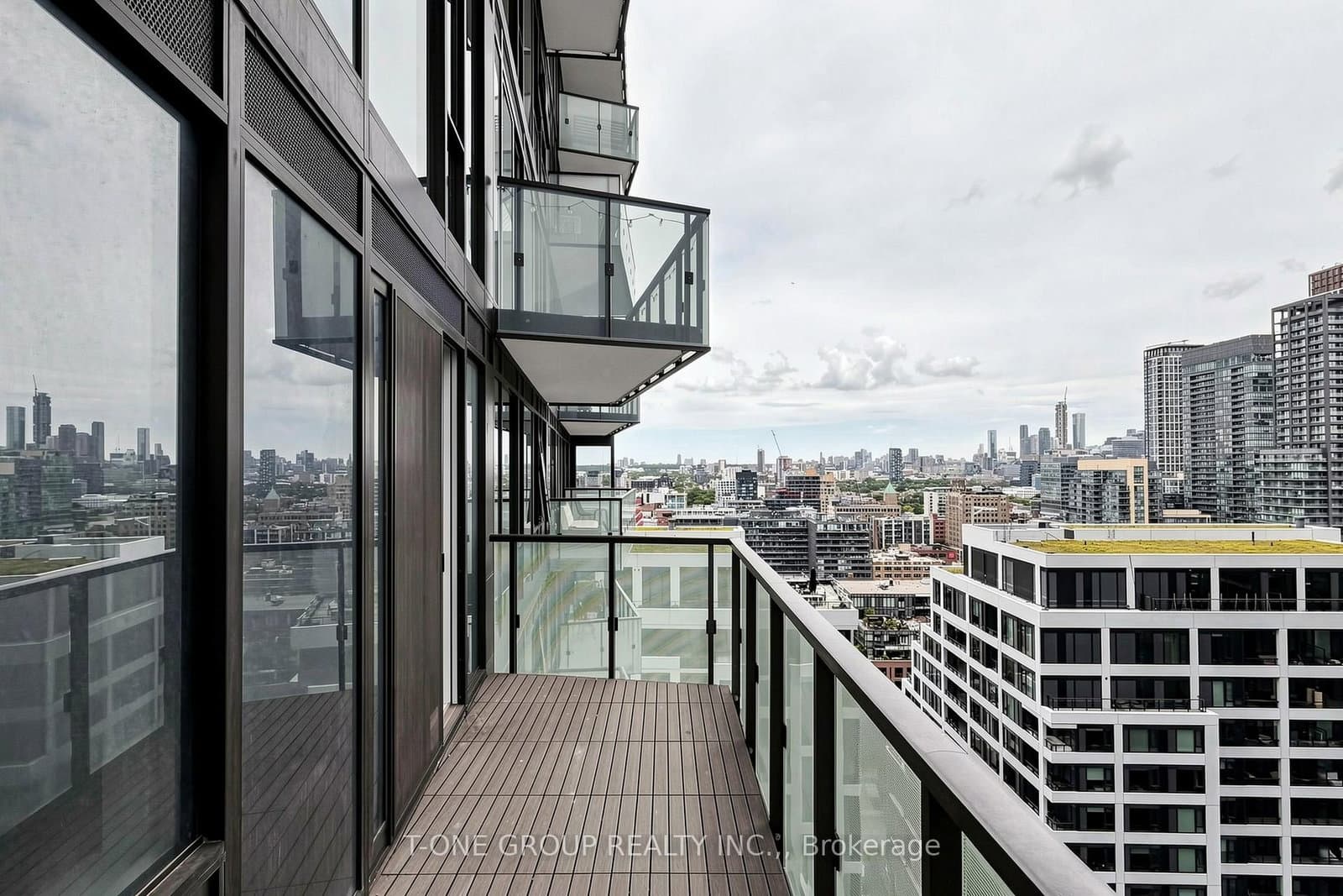 470 Front Street W, Unit 1708 thumbnail 29