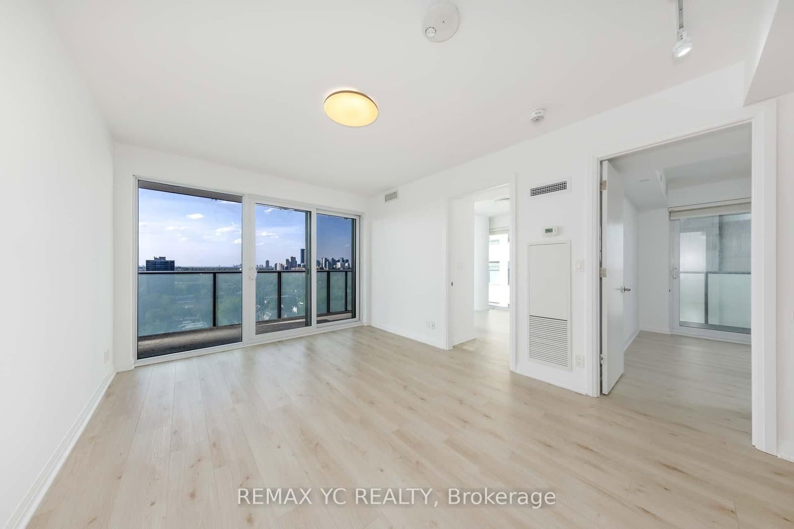 99 Foxbar Road, Unit 1908 thumbnail 10