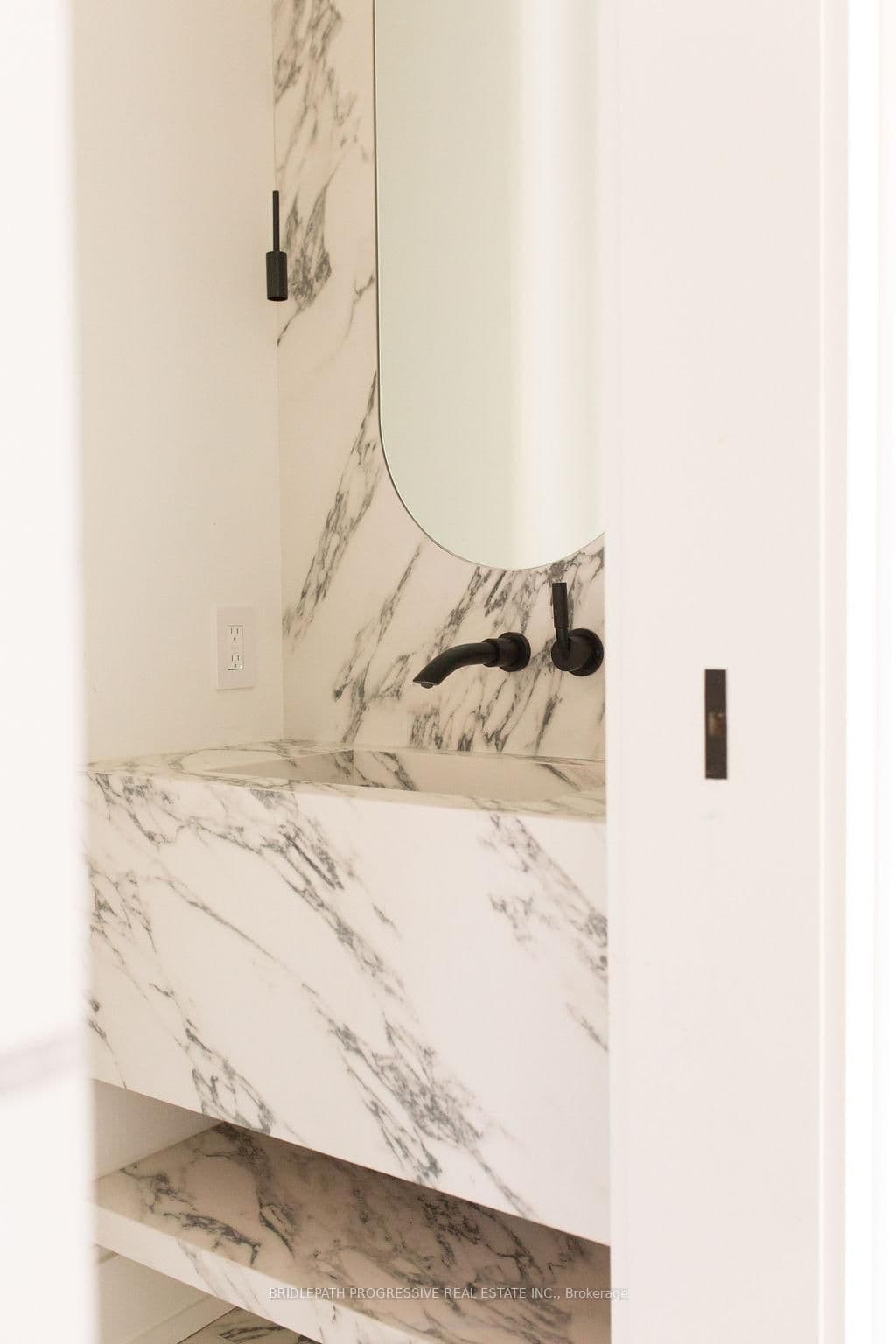 127 Glenvale Boulevard thumbnail 12