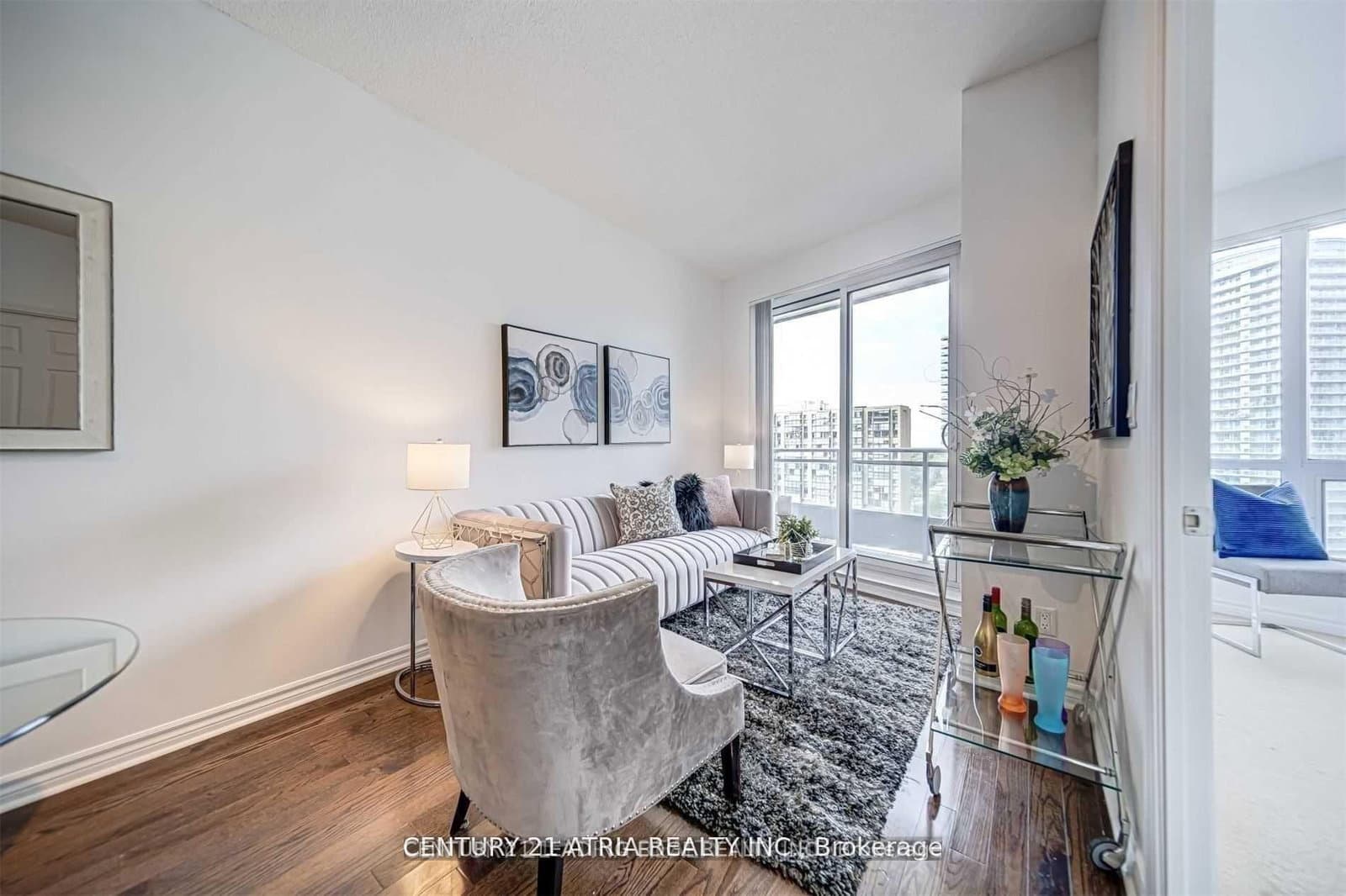 18 Holmes Avenue, Unit 1109 thumbnail 8