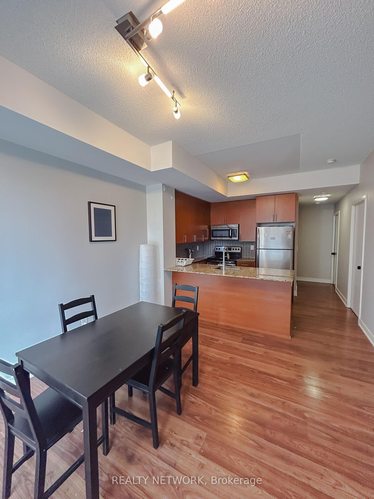 260 Sackville Street, Unit 210 thumbnail 10