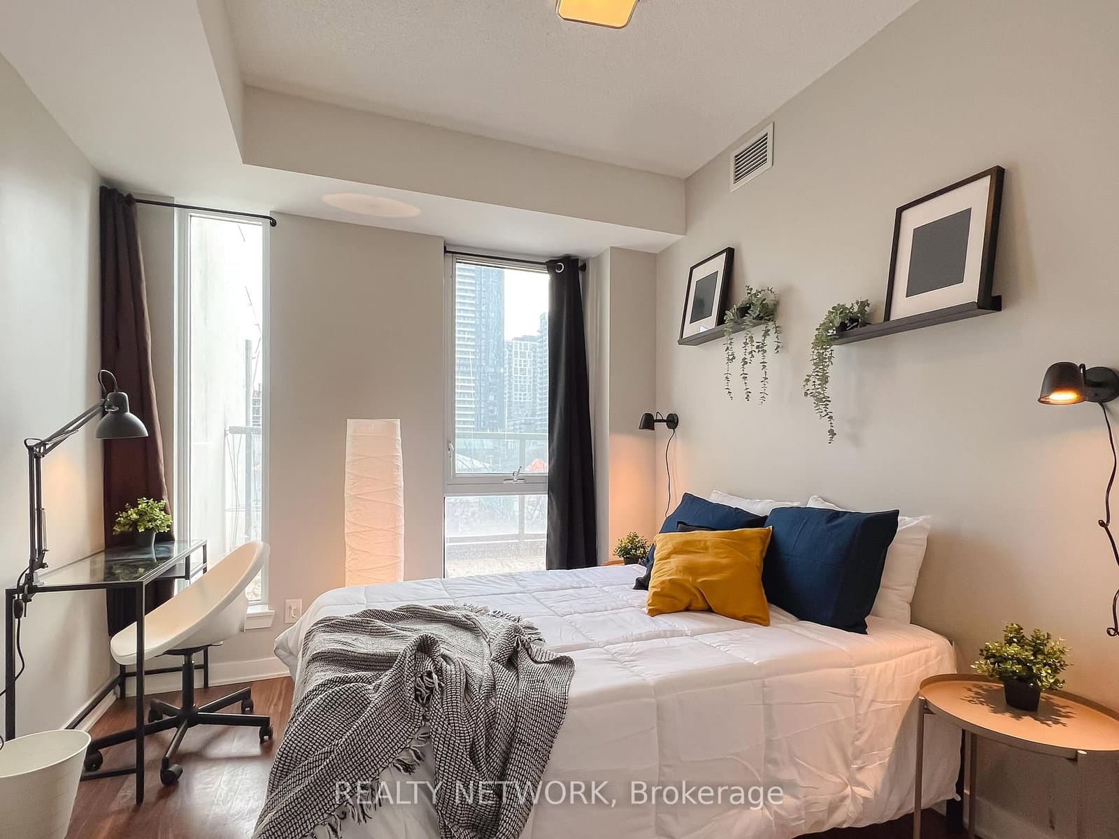 260 Sackville Street, Unit 210 thumbnail 18