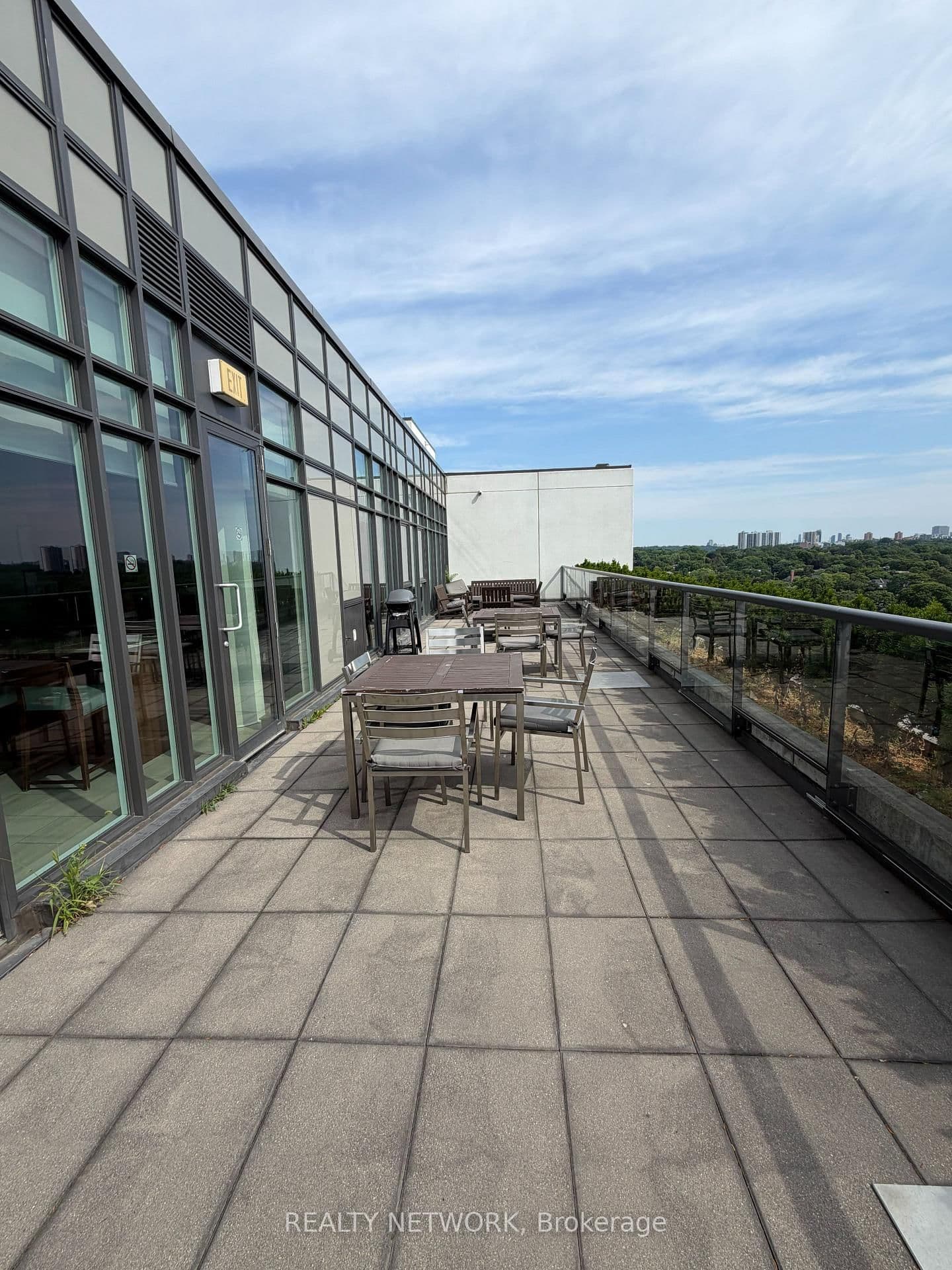 260 Sackville Street, Unit 210 thumbnail 2