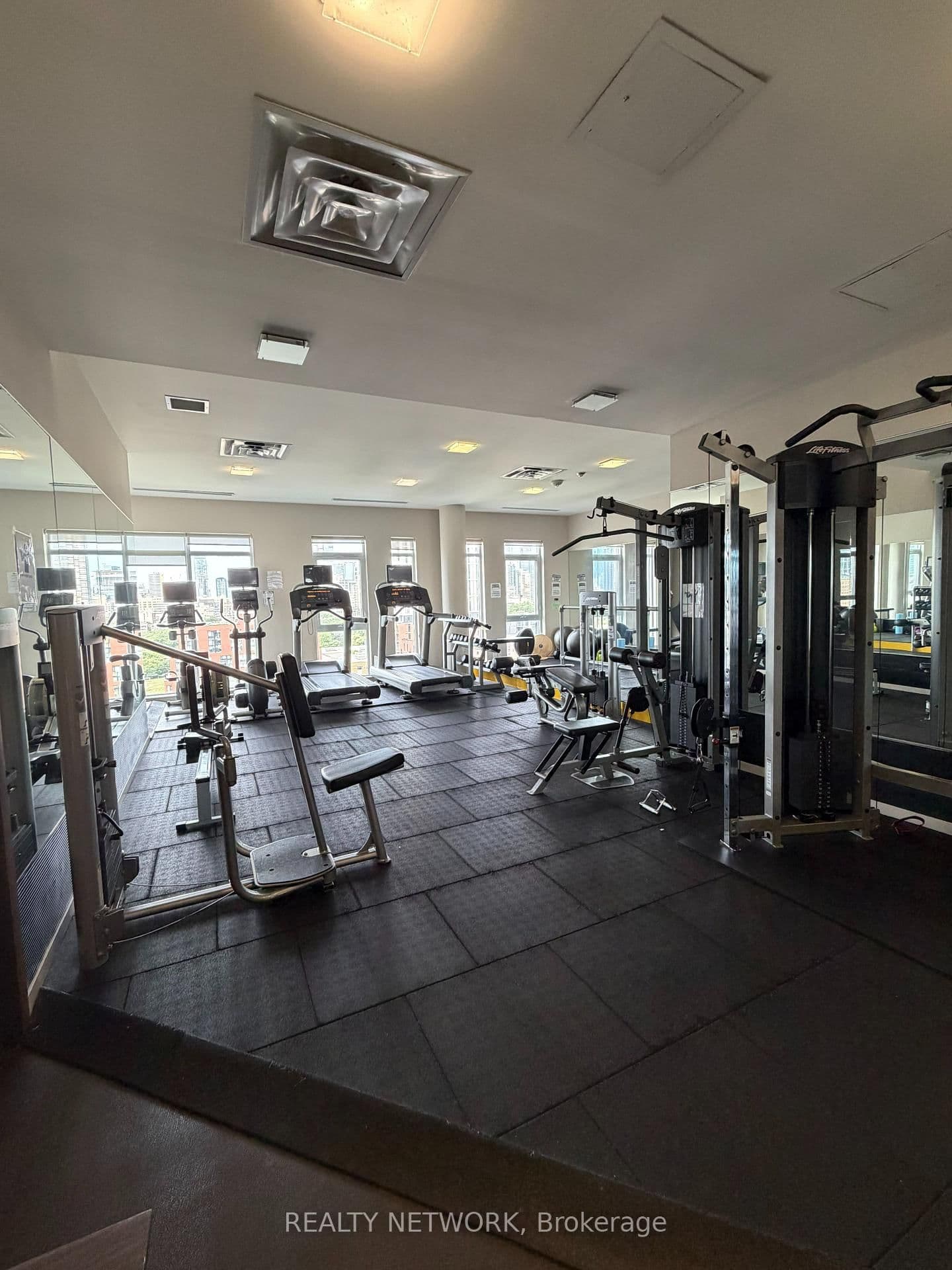 260 Sackville Street, Unit 210 thumbnail 25