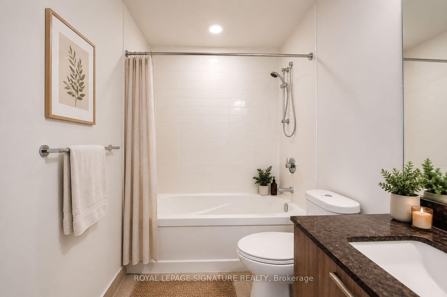 30 Roehampton Avenue, Unit 806 thumbnail 24