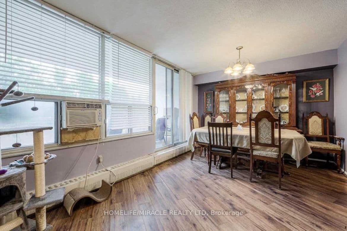 60 Pavane Linkway, Unit 216 thumbnail 7