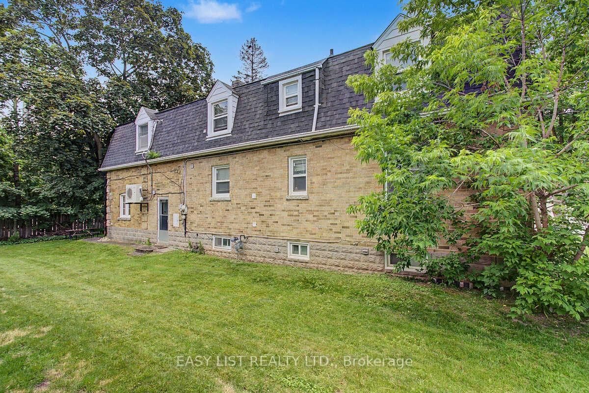77 Avondale Avenue thumbnail 17