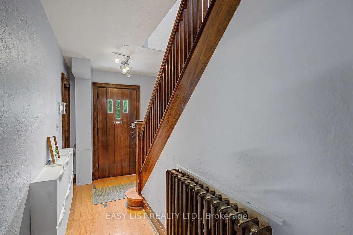 77 Avondale Avenue thumbnail 8