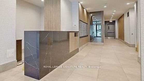 140 Bathurst Street, Unit 207 thumbnail 3