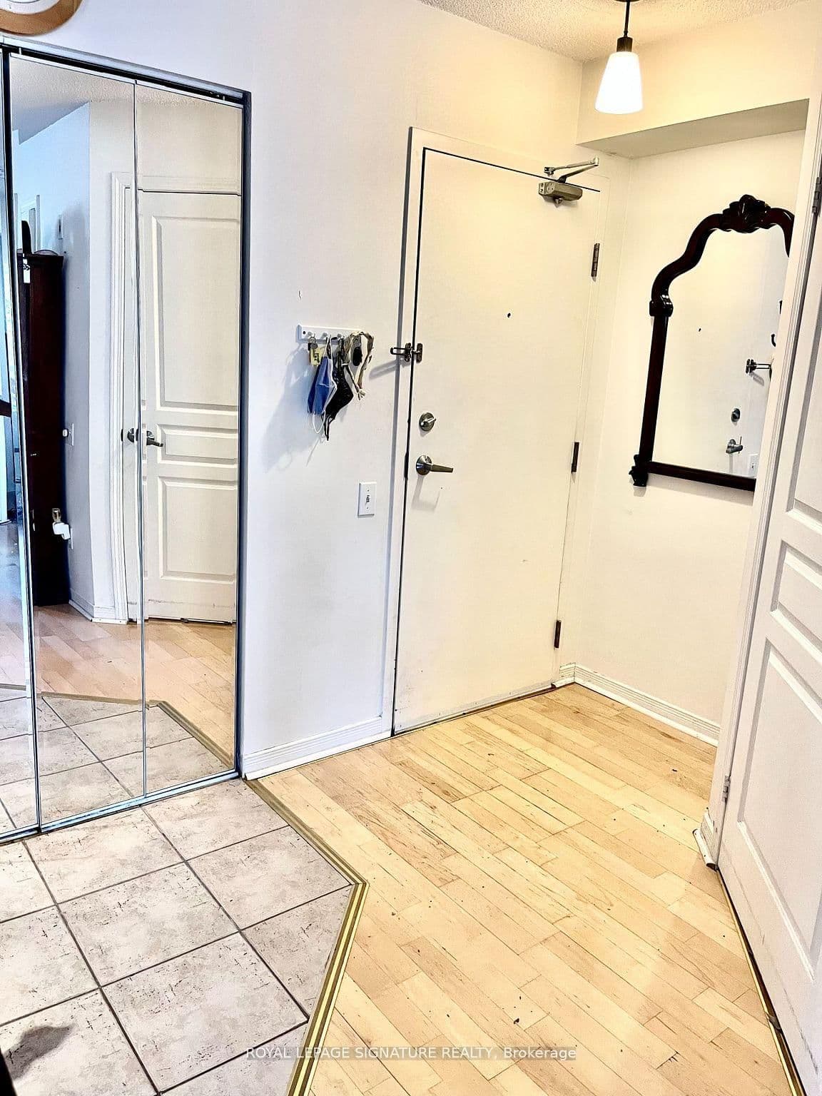 140 Bathurst Street, Unit 207 thumbnail 5