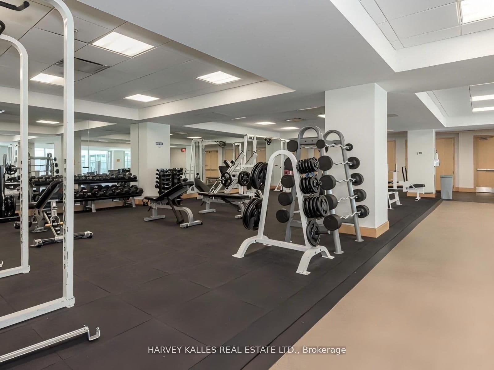 10 Yonge Street, Unit 705 thumbnail 31