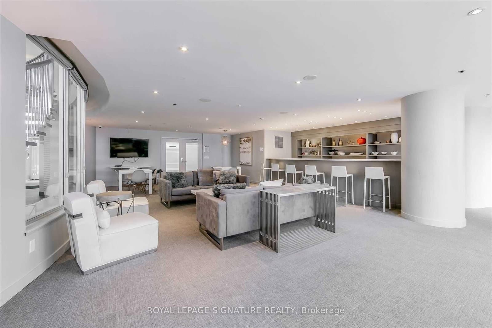 323 Richmond Street E, Unit 704 thumbnail 26