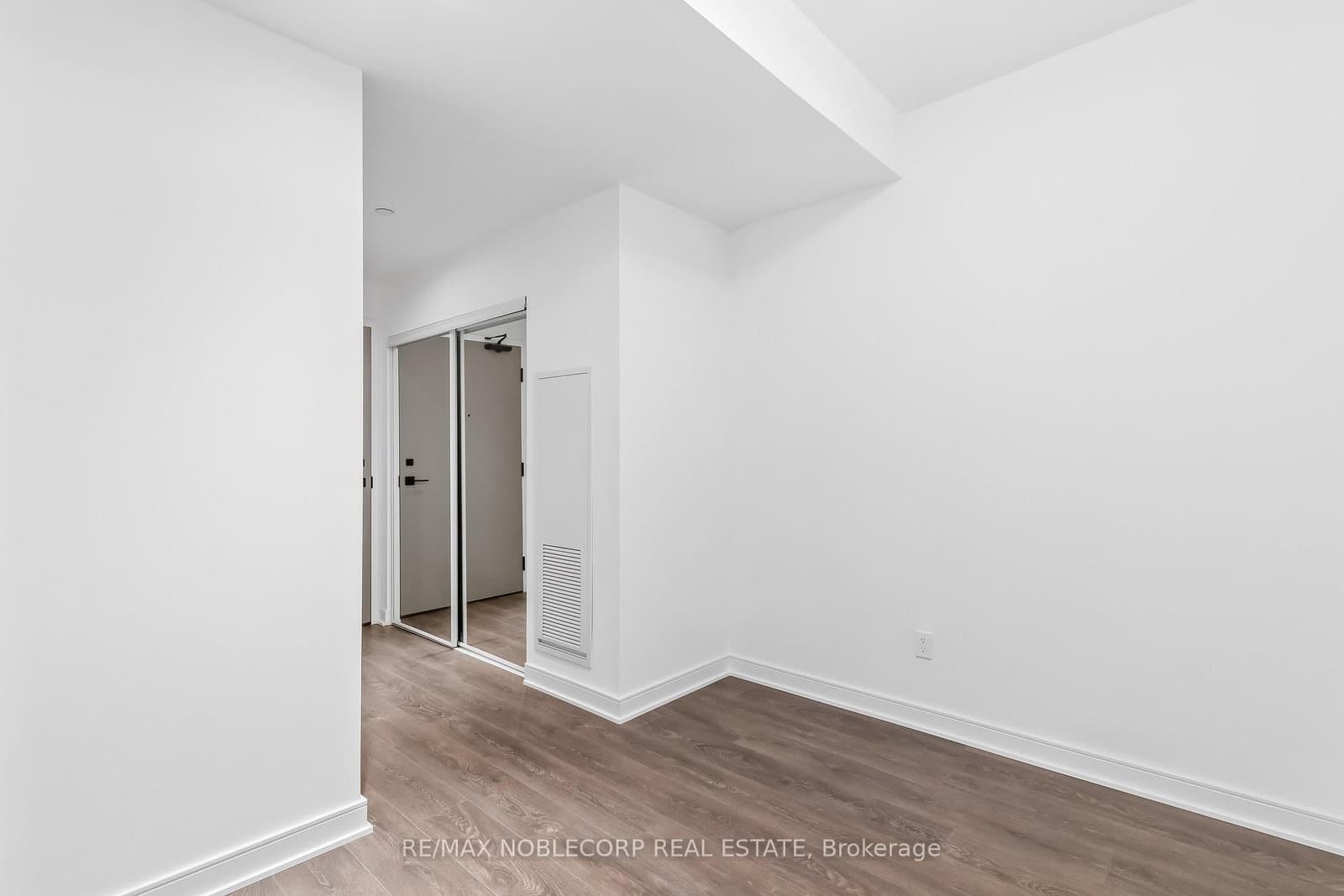 60 Tannery Road, Unit 919 thumbnail 9
