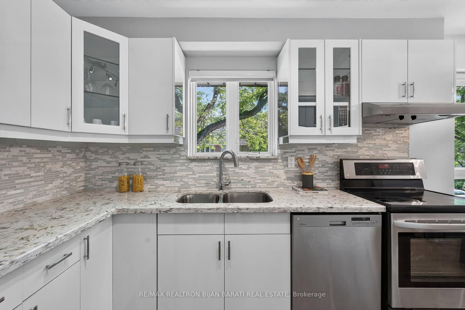 79 Scenic Mill Way thumbnail 23